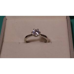 Gorgeous New 1 CT. Genuine Moissanite Solitaire Engagement Ring Sz 6~18KWGP